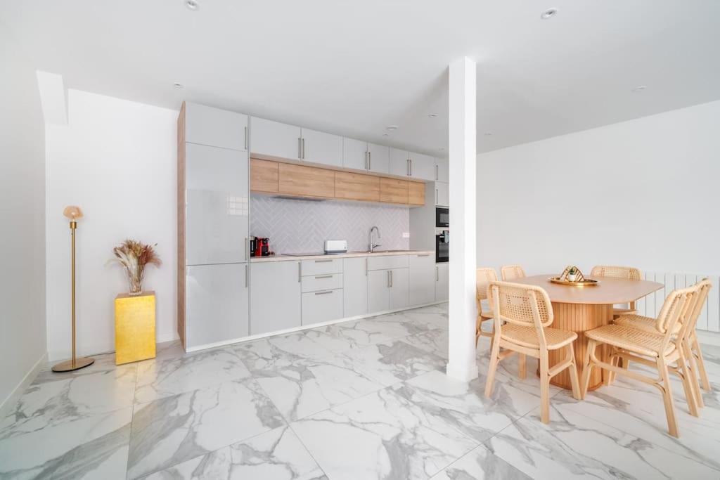 Beautiful Flat For 6 People #6 Διαμέρισμα Asnières Εξωτερικό φωτογραφία